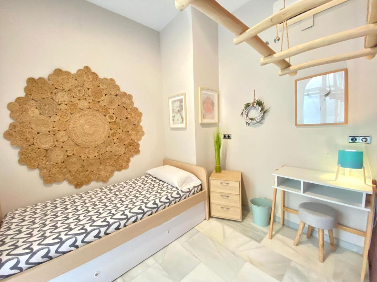 APARTAMENTO COLÓN 1451 - WIFI Gratis y Aire Acondicionado Cádiz Exterior foto