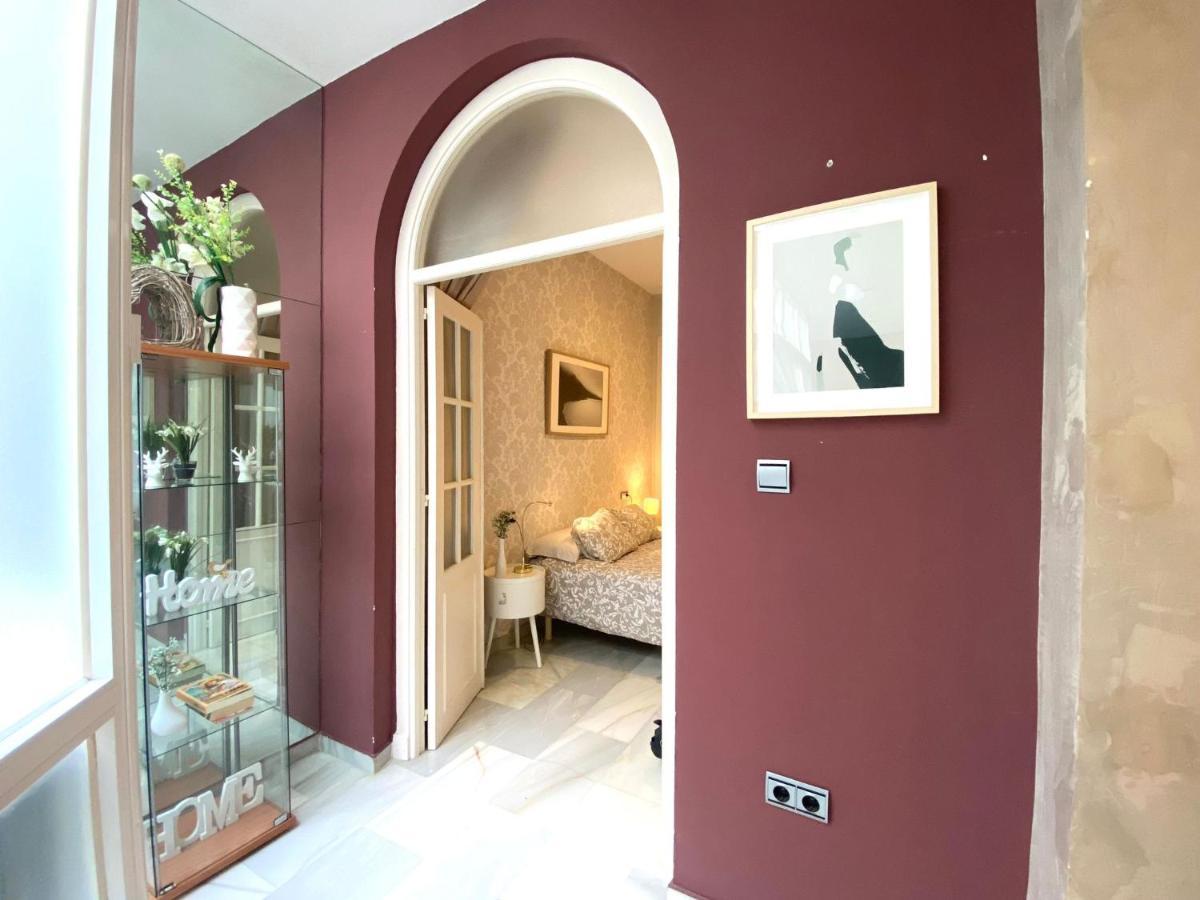 APARTAMENTO COLÓN 1451 - WIFI Gratis y Aire Acondicionado Cádiz Exterior foto