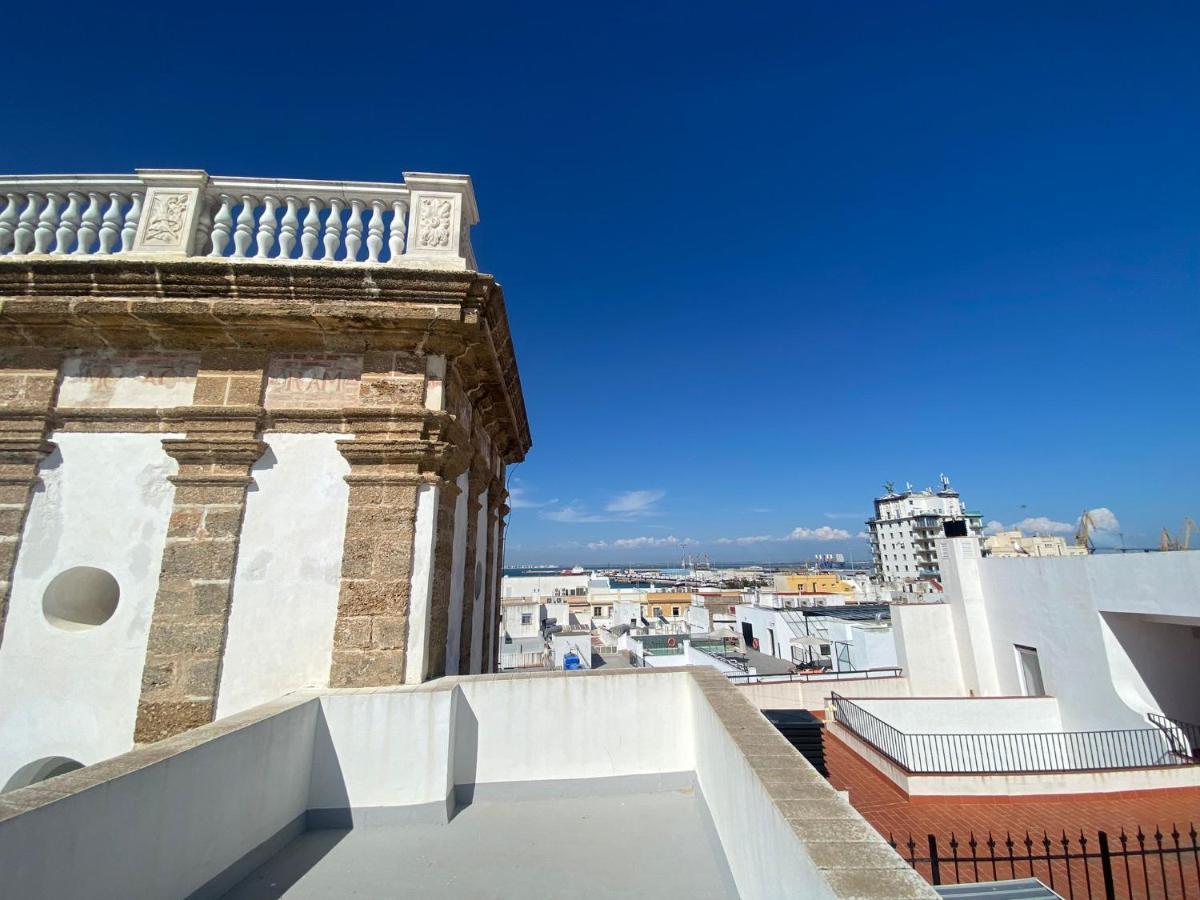 APARTAMENTO COLÓN 1451 - WIFI Gratis y Aire Acondicionado Cádiz Exterior foto