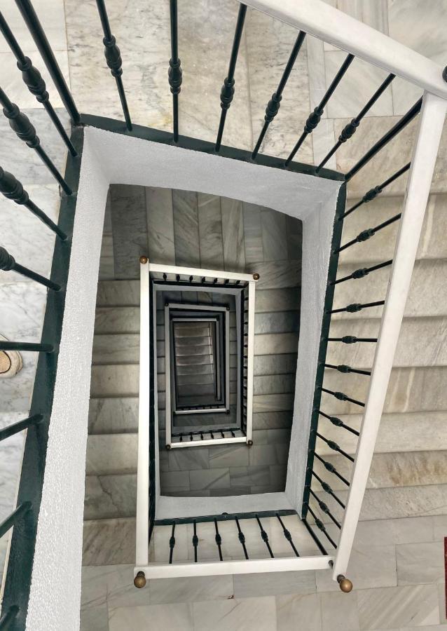 APARTAMENTO COLÓN 1451 - WIFI Gratis y Aire Acondicionado Cádiz Exterior foto