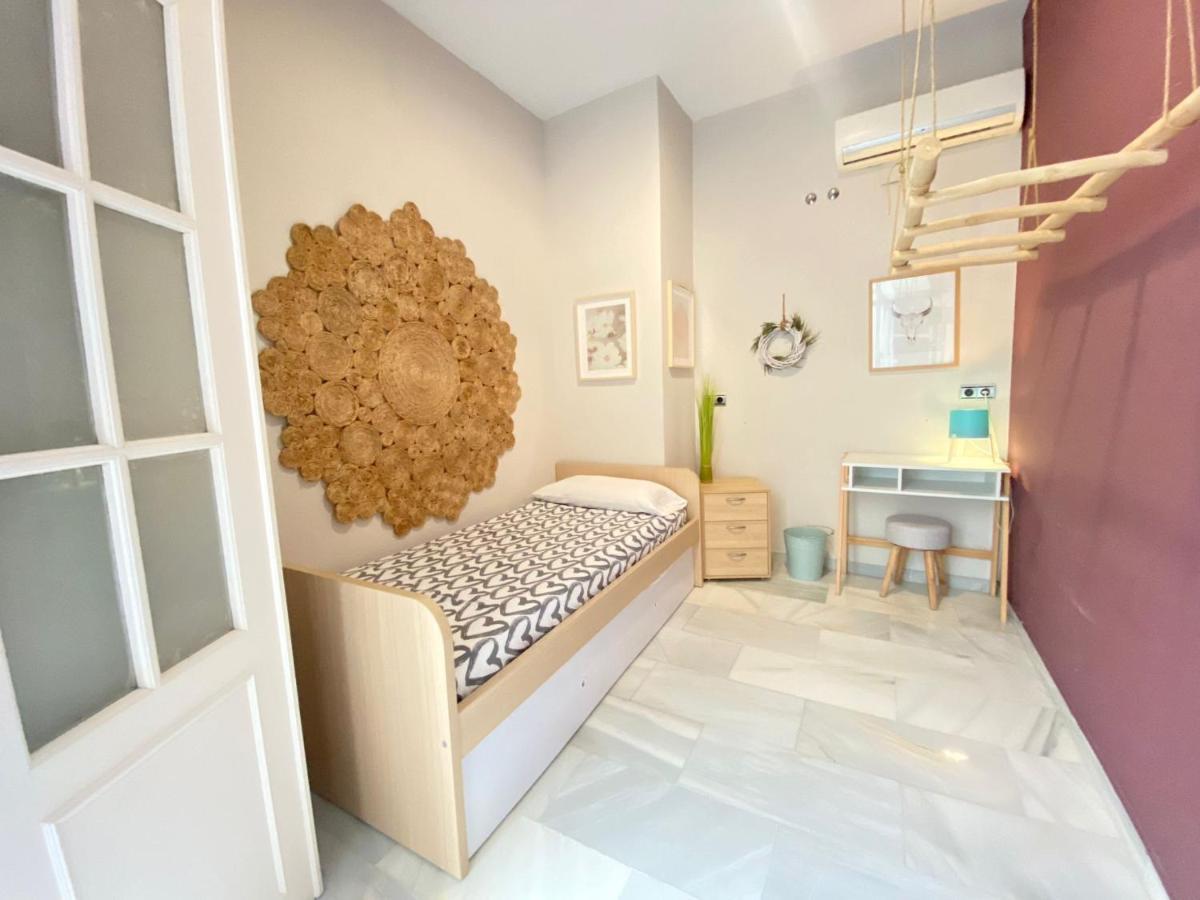 APARTAMENTO COLÓN 1451 - WIFI Gratis y Aire Acondicionado Cádiz Exterior foto