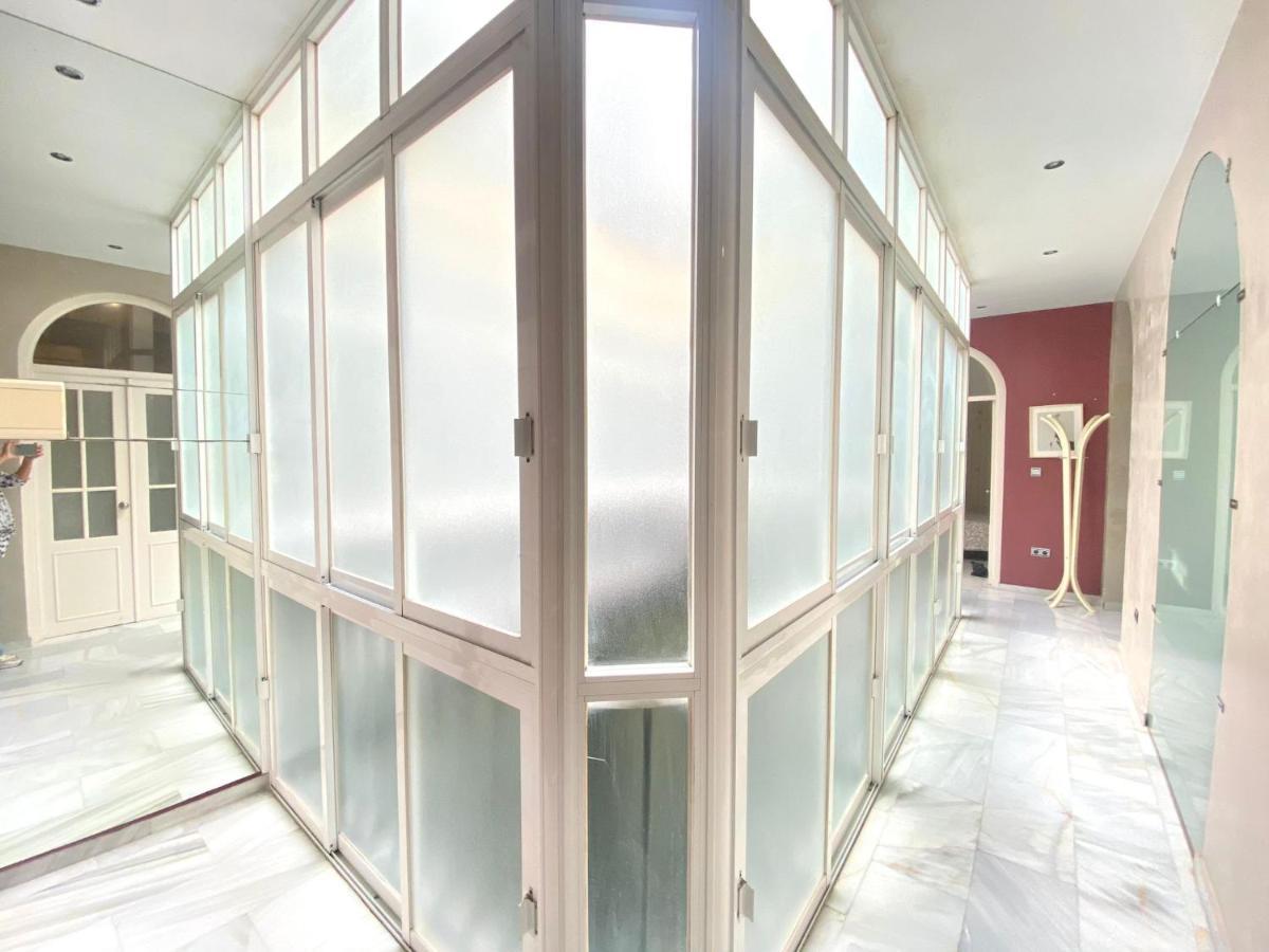 APARTAMENTO COLÓN 1451 - WIFI Gratis y Aire Acondicionado Cádiz Exterior foto